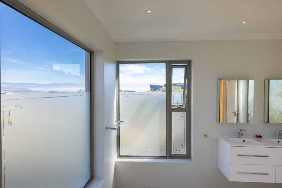 4 Bedroom Property for Sale in Chapman